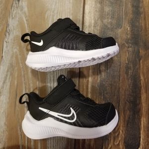 3c BABY Nike sneakers
